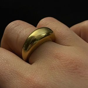 Curved 18k Gold-Plated Stainless Steel Ring